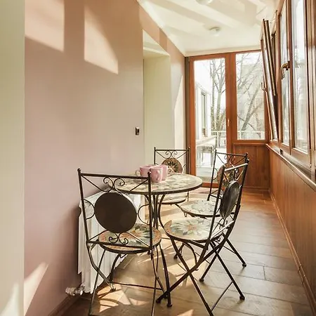 On Deribasovskoy Odessa