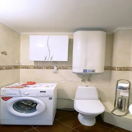 On Deribasovskoy Apartment Odesa