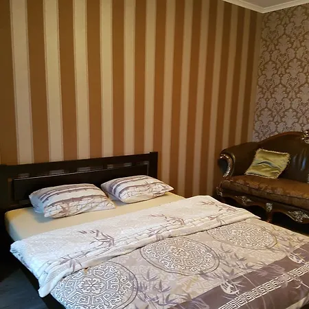 On Deribasovskoy Apartman Odessza
